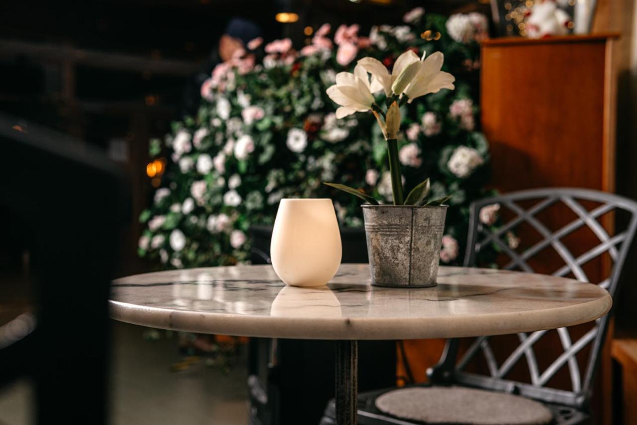 Hotell Bjoerken Umeå Buitenkant foto