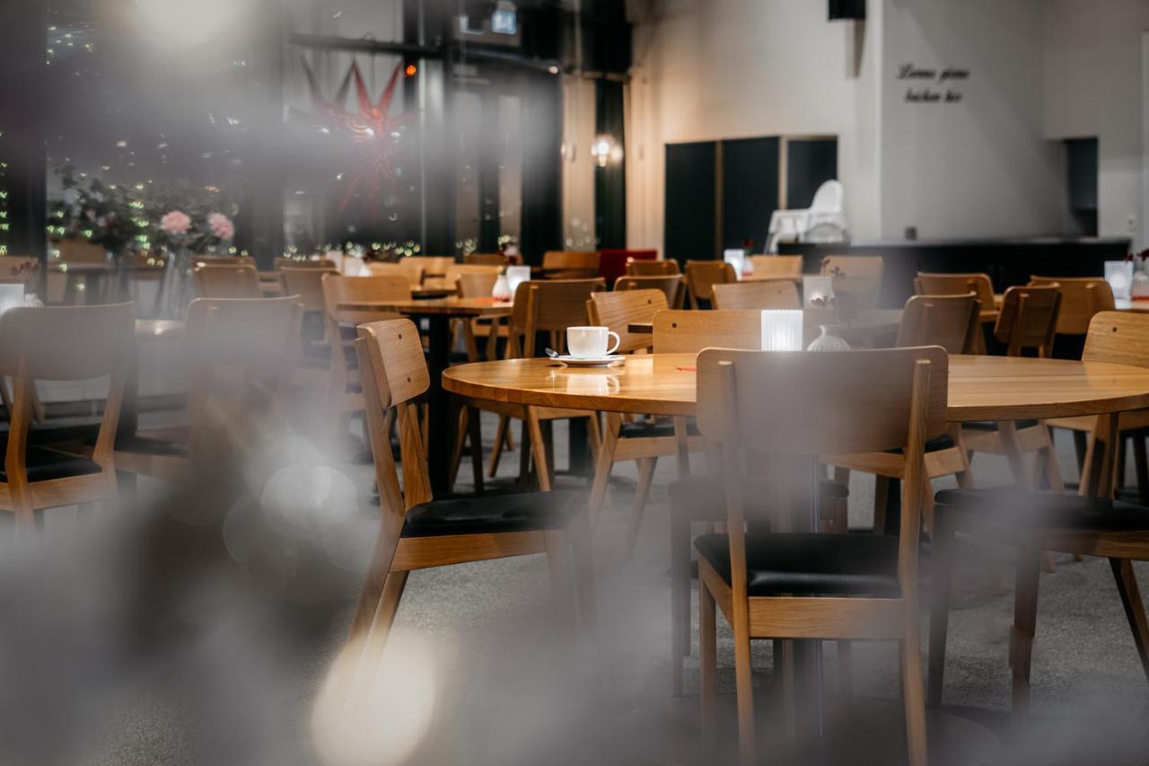 Hotell Bjoerken Umeå Buitenkant foto
