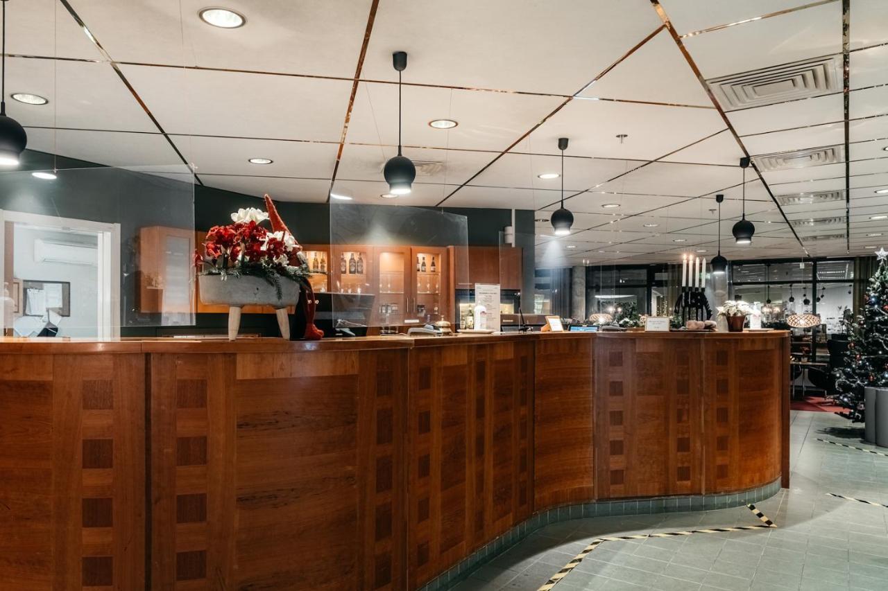 Hotell Bjoerken Umeå Buitenkant foto