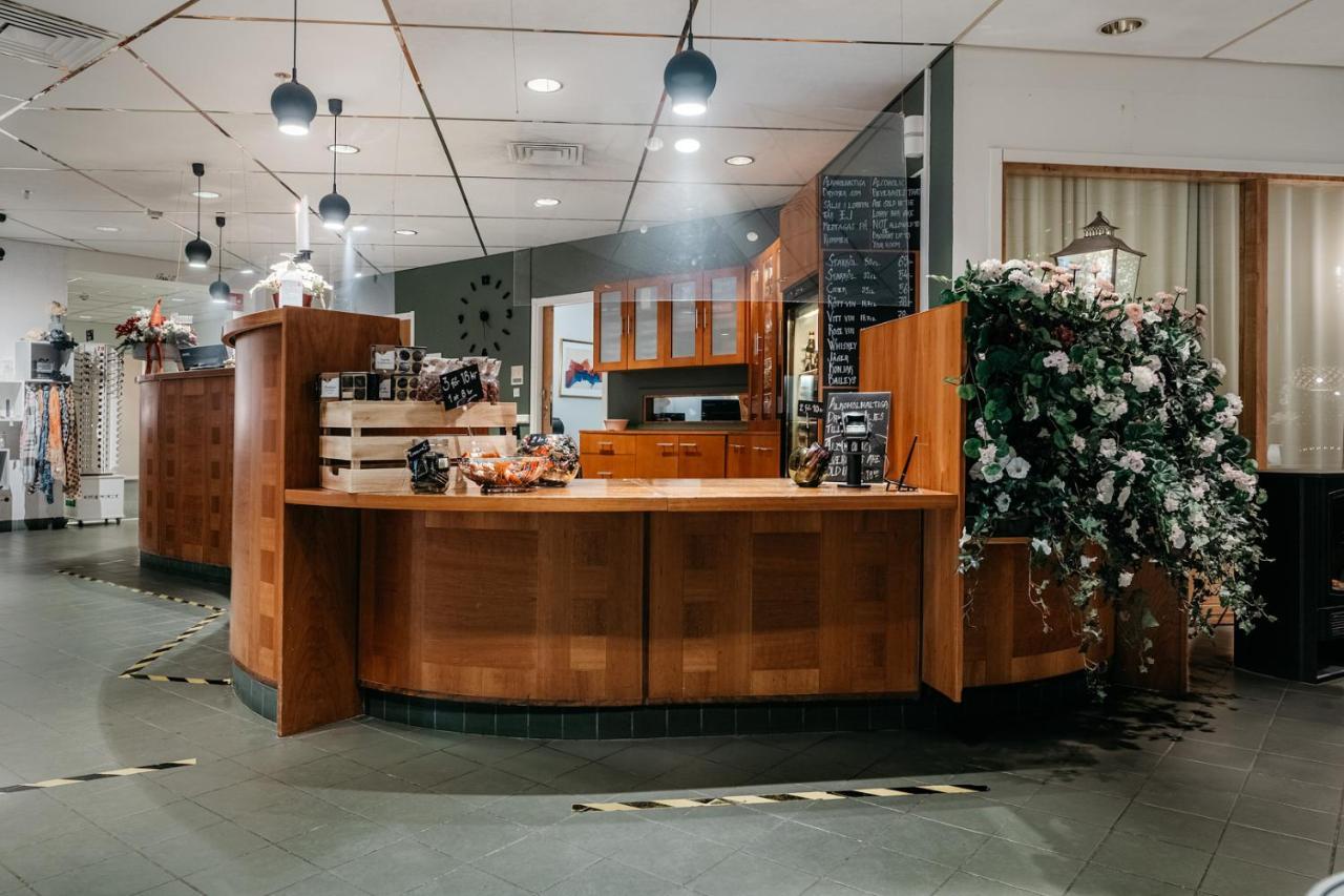 Hotell Bjoerken Umeå Buitenkant foto