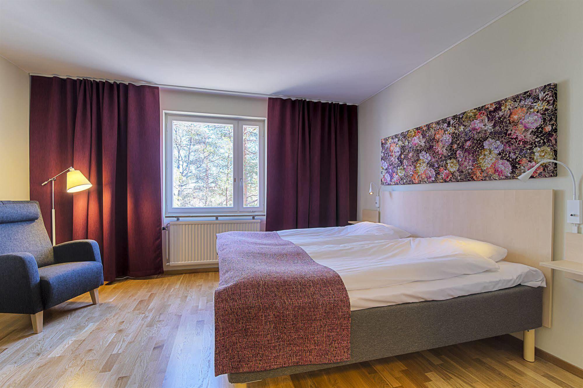 Hotell Bjoerken Umeå Buitenkant foto